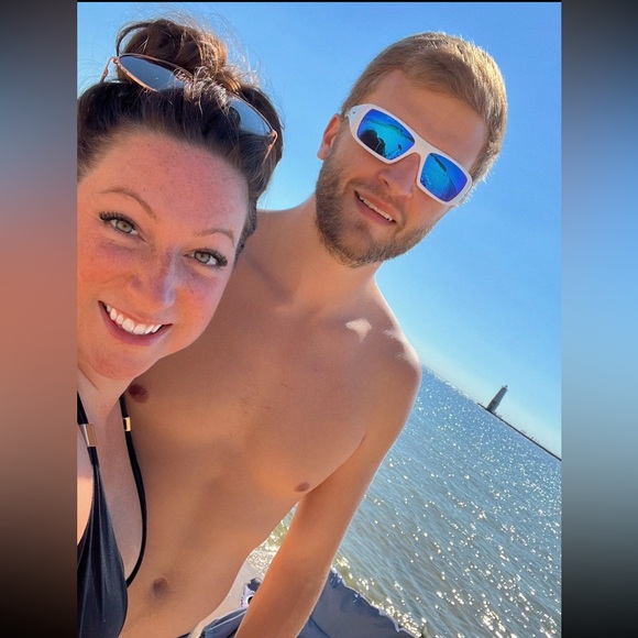 Meet your Posher, Anastasia - Picture 2 of 8